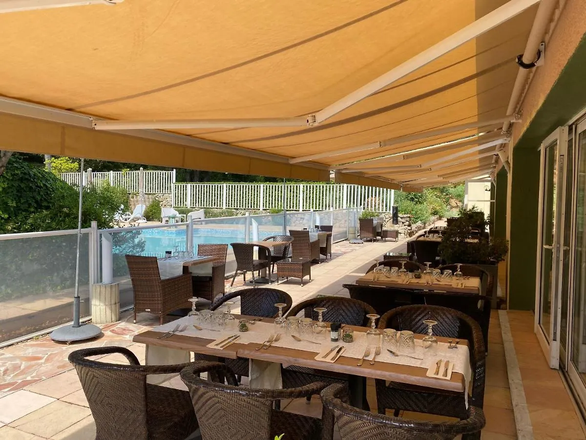 Logis Hostellerie De L'Abbaye Le Thoronet 3*,  France